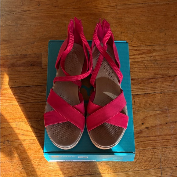 Women's Pink Sandals - Picture 1 of 3